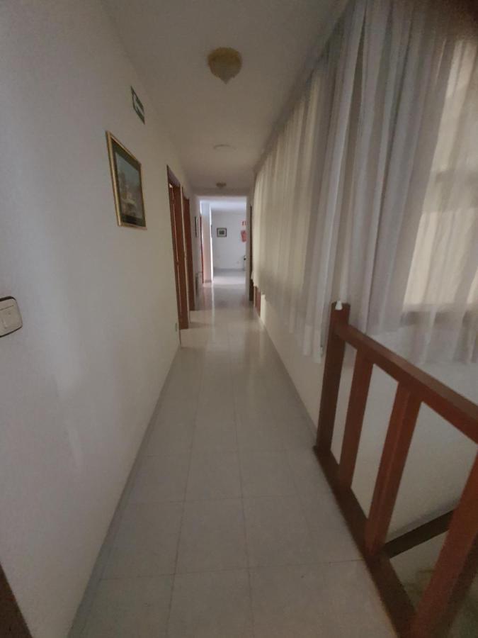 Flor De Loto Hotel Ordes Exterior foto